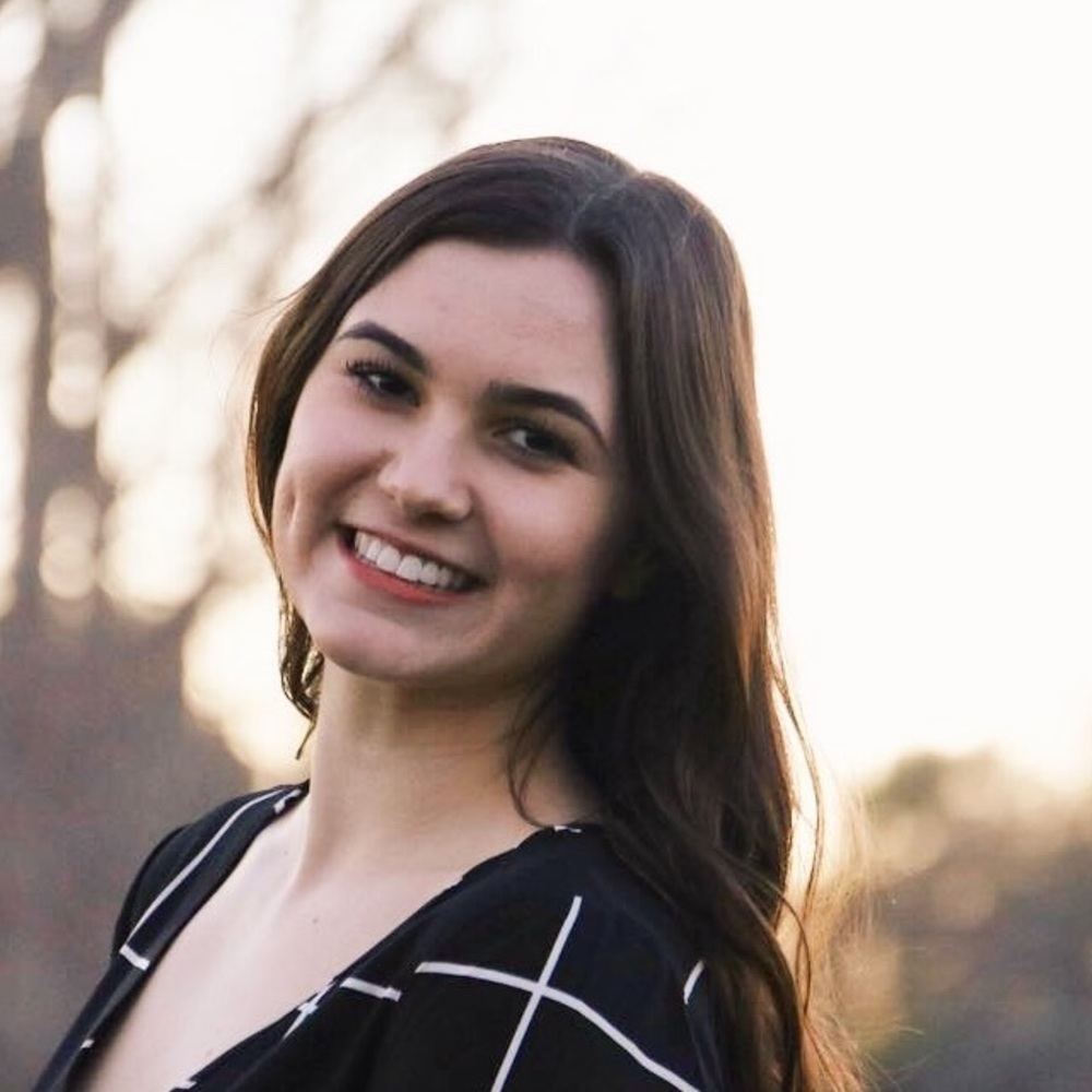 Meet your Posher, Carina